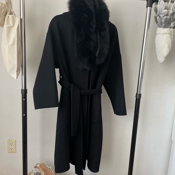 "Constance" Coat in Black - Picture 6 of 7